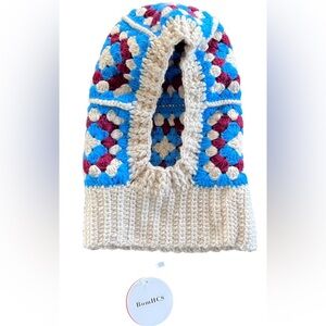 BomHCS Crochet Women’s Retro Granny Square Hat - Blue, Red, and Cream